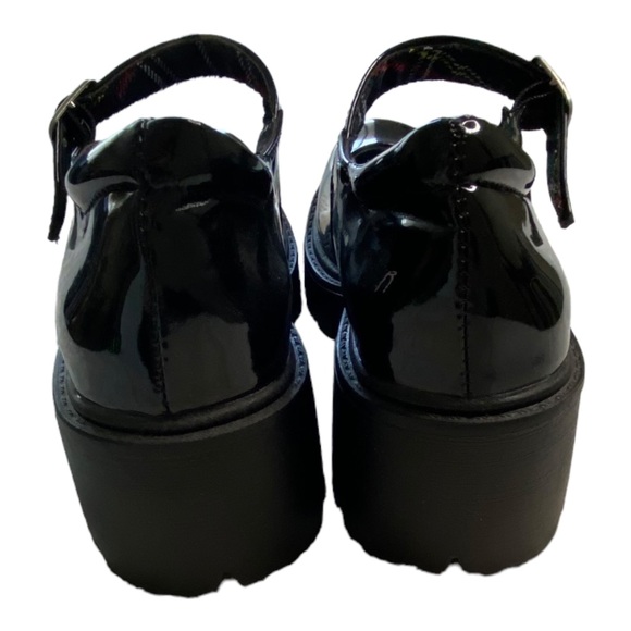 🐰CHUNKY MARY JANE LOAFER WITH STRAP | Black Patent | Size 8.5🐰 - Picture 4 of 5
